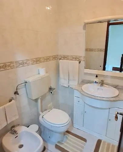 Appartement Lovely Modern Duplex 3 Bedroom Flat In Quiet Area *