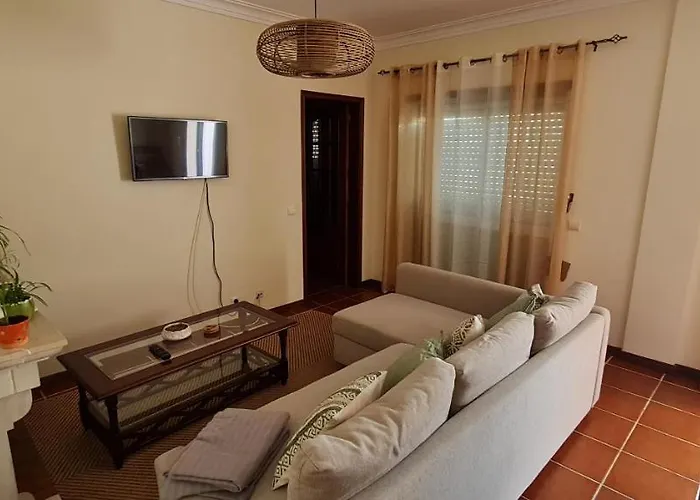 Lovely Modern Duplex 3 Bedroom Flat In Quiet Area Appartement