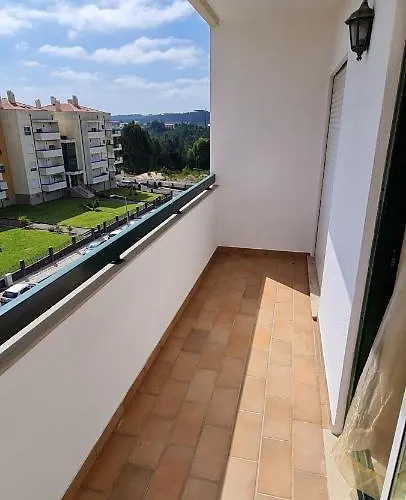 Lovely Modern Duplex 3 Bedroom Flat In Quiet Area Tavarede